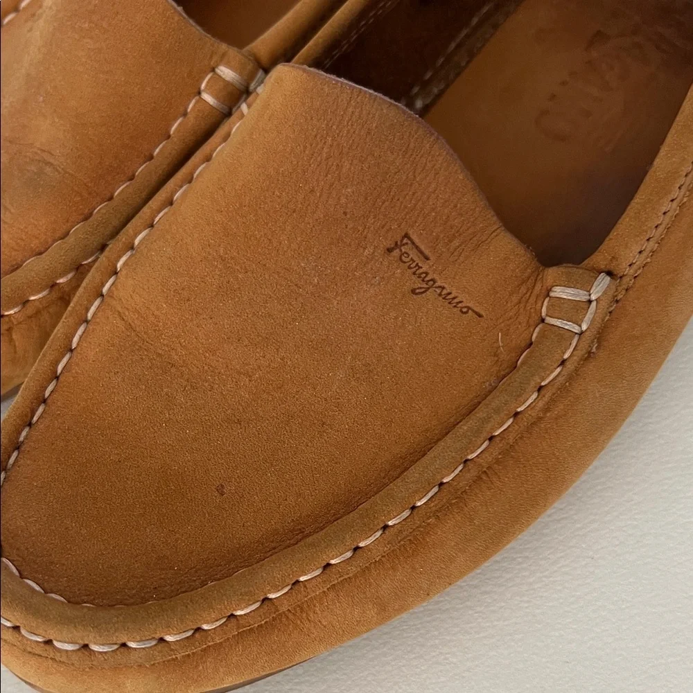 Salvatore Ferragamo Women’s Loafers - Picture 2 of 6